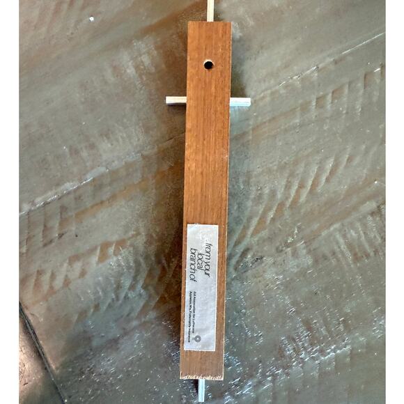 Vtg Mid Century Cross Metal on Wood Minimalist Wall Hanging Christian Religious - Picture 3 of 6